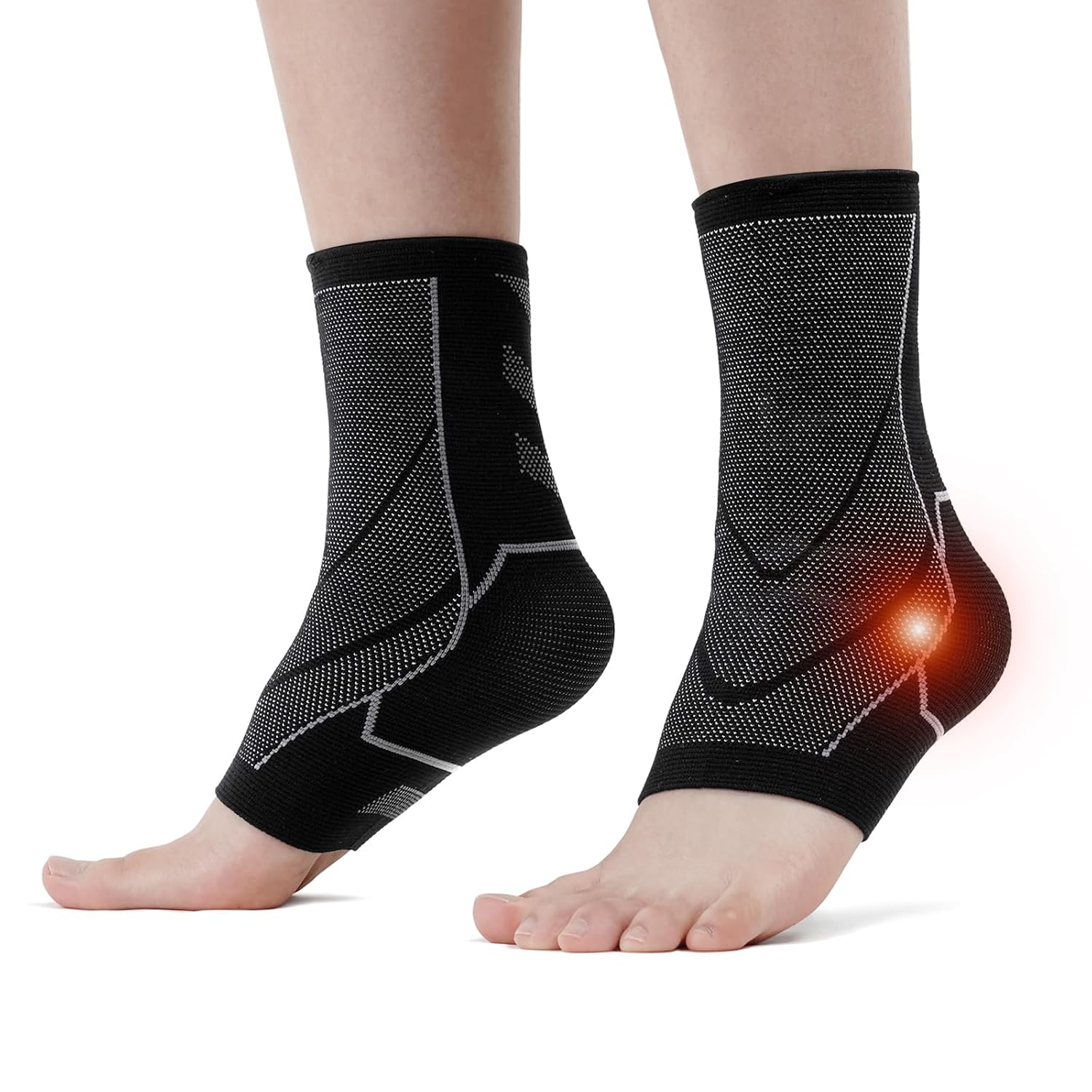 ACWOO Sprunggelenkbandage, 2er-Set in Schwarz-Grau, an beiden Füßen getragen